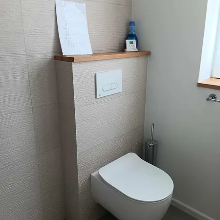 Chez Laure - 4 Personnes, Pres De *