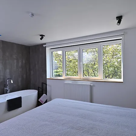 Chez Laure - 4 Personnes, Pres De