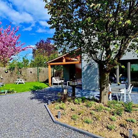 Chez Laure - 4 Personnes, Pres De *